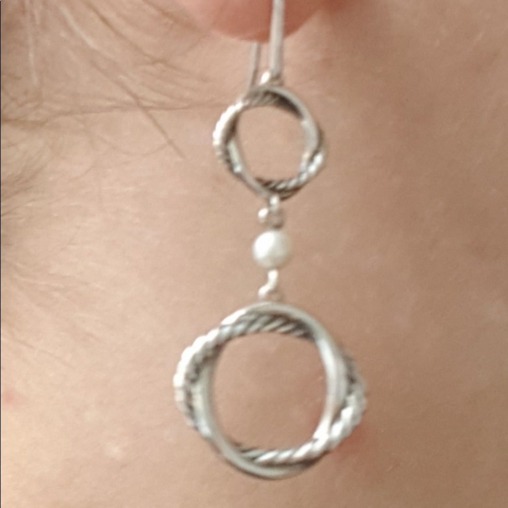 David Yurman Infinity Double Drop Earrings With Pearls - Picture 10 of 11